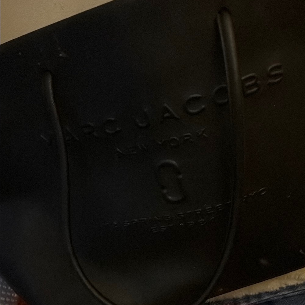 Marc Jacobs Black Leather Briefcase Sleek Design